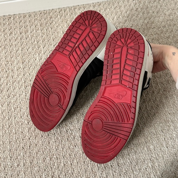 nike air jordan sneakers - Picture 7 of 8